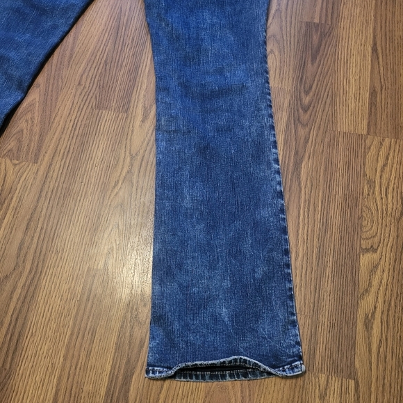 Silver Jeans Elyse Slim Bootcut Denim Women’s Jeans Size 29x33 Medium Wash A21 - Picture 8 of 9